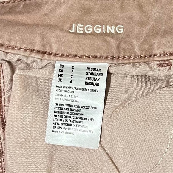 🦅 American Eagle Outfitters Jeggings~Women’s Sz 2 Reg~Rose/Pale Pink~Low-Rise - Picture 8 of 8